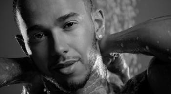 Hydra Energetic Showers