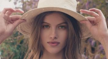 Lanvin : A girl in Capri...